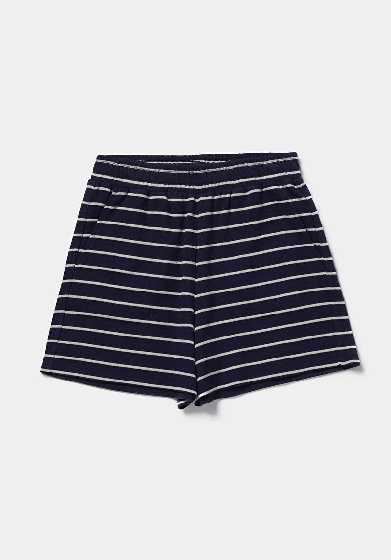 Regular Fit Orta Bel Çizgili Kadın Lacivert Şort