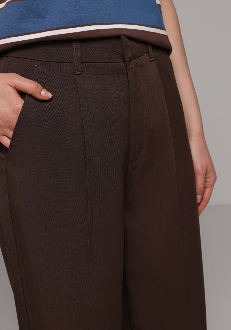 Regular Fit Yüksel Bel Düz Paça Kadın Kahverengi  Pantolon