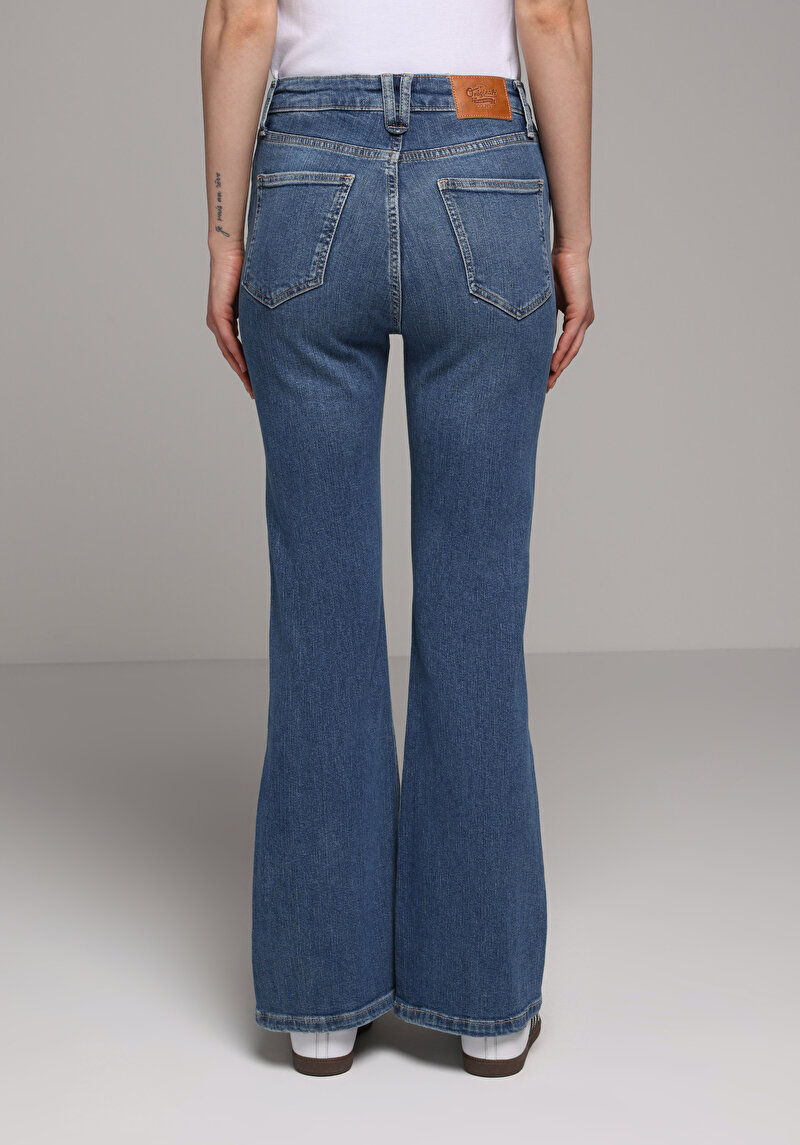 Regular Fit   Kadın Mid İndigo Denim Jean Pantolon