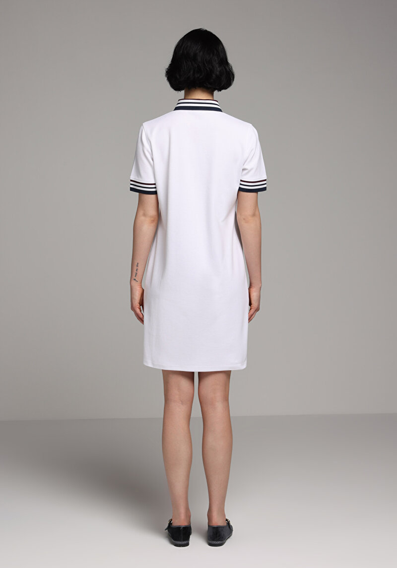 Slim Fit Jakarlı Kadın Beyaz Kısa Kol Elbise