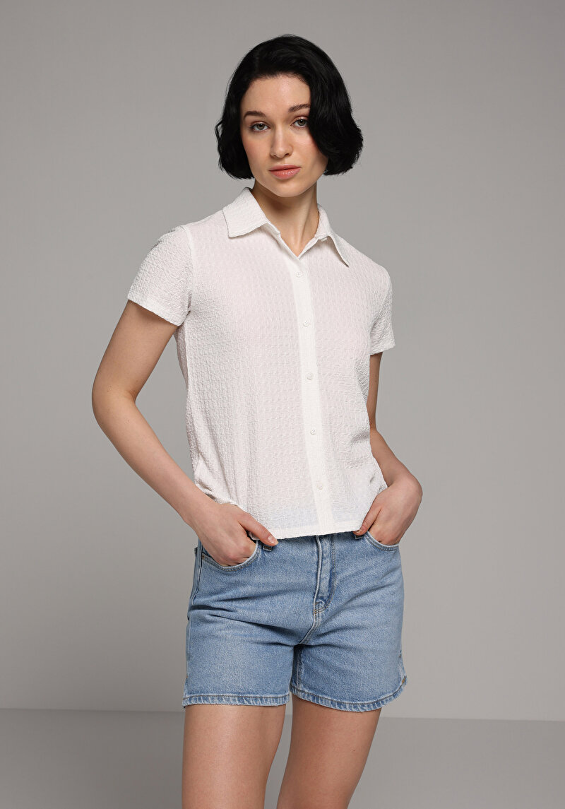 Regular Fit Yüksel Bel Düz Kadın Light İndigo Denim Jean Şort