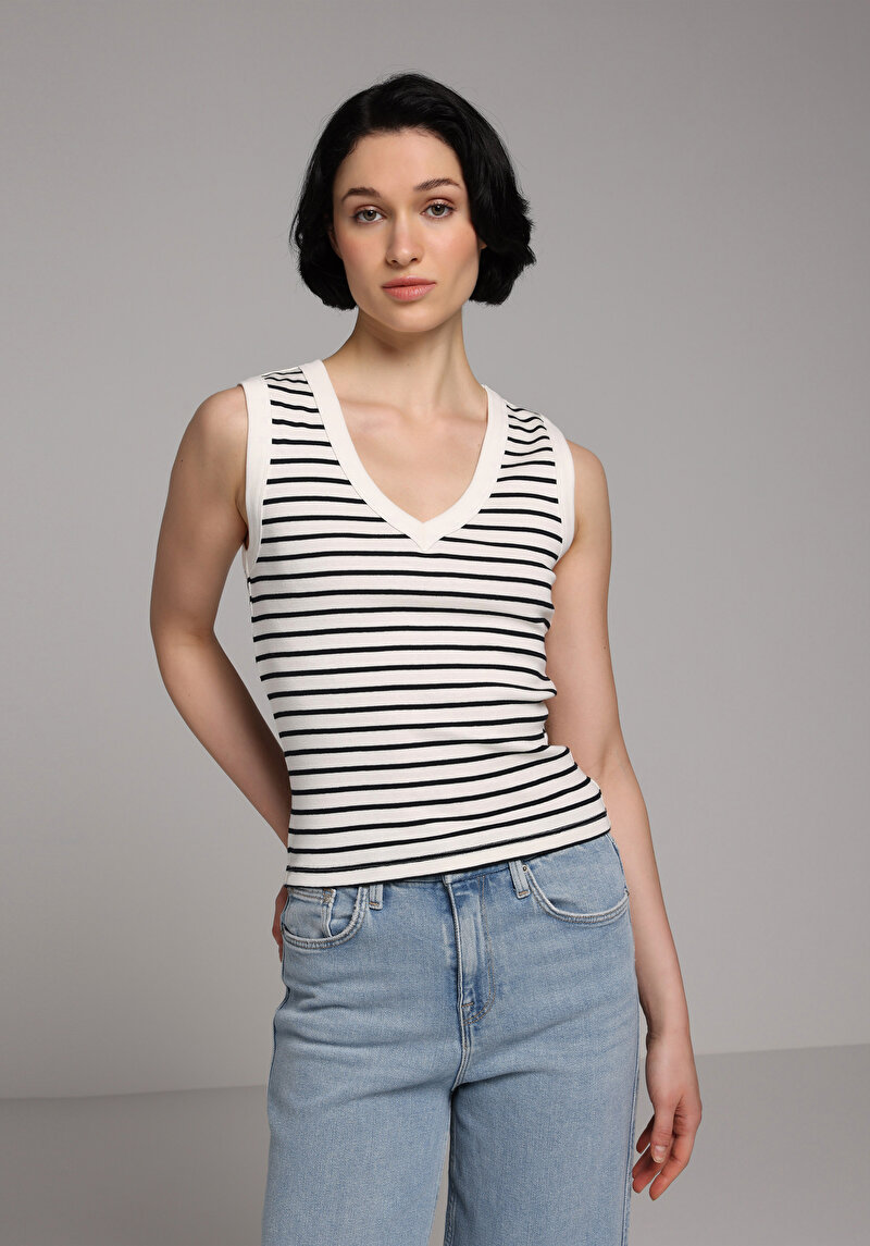 Slim Fit   Kadın Beyaz Atlet