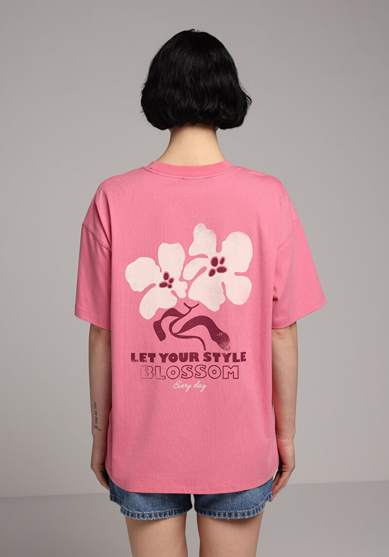 Relax Fit Yuvarlak Yaka Baskılı Kadın Pembe Kısa Kol Tişört