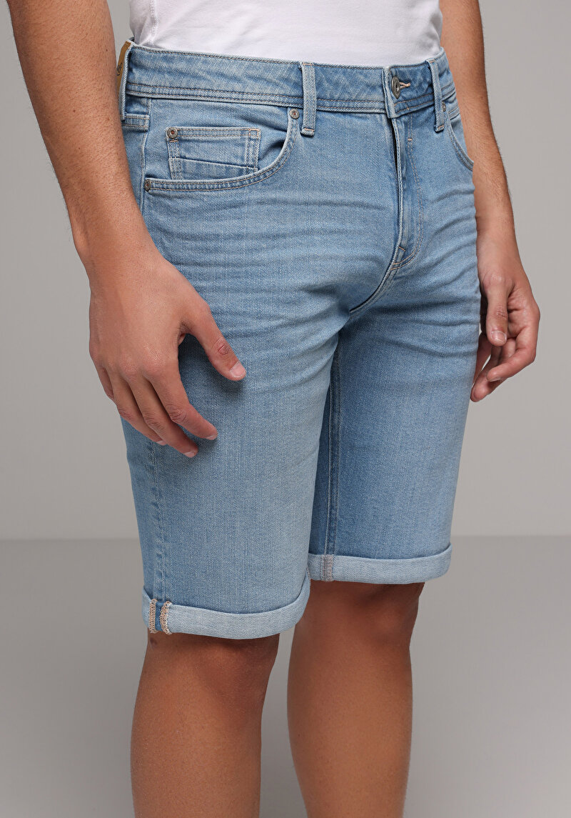 Straight Fit Düşük Bel Düz Erkek Light İndigo Denim Jean Şort