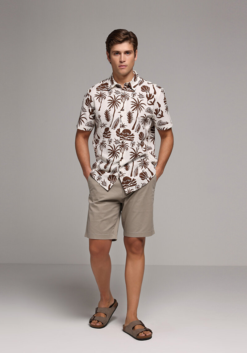 Regular Fit Orta Bel Düz Erkek Bej Şort