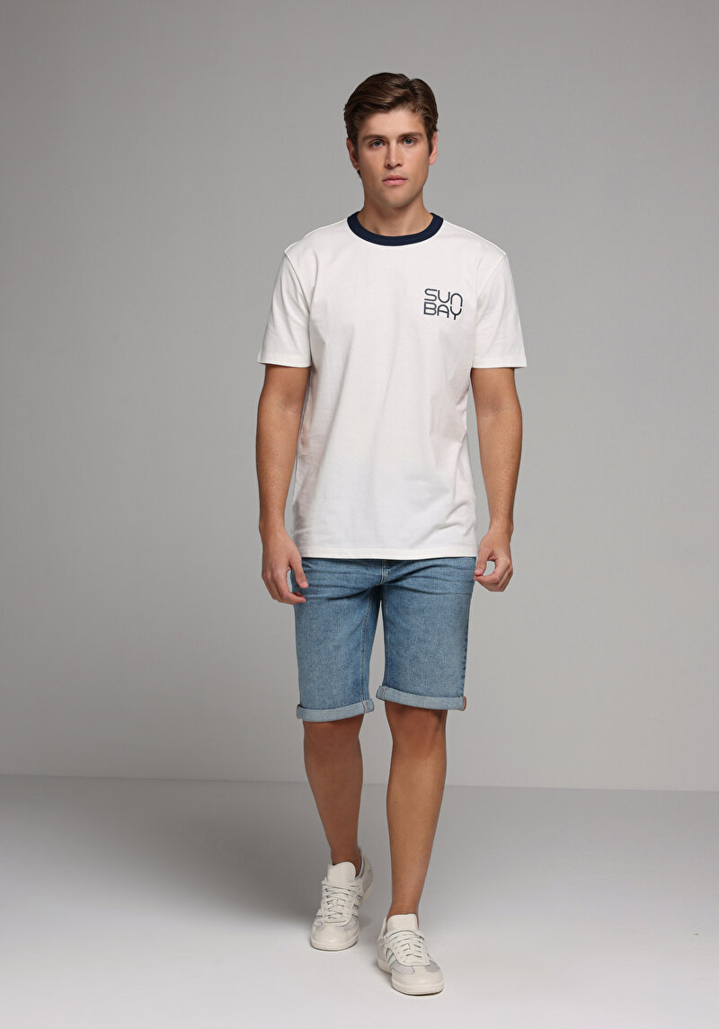 Regular Fit Yuvarlak Yaka Düz Erkek Beyaz Kısa Kol Tişört