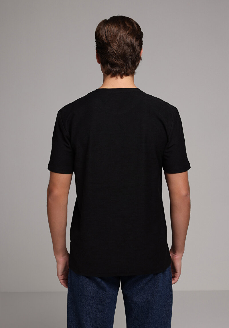 Regular Fit Yuvarlak Yaka Düz Erkek Siyah Kısa Kol Tişört