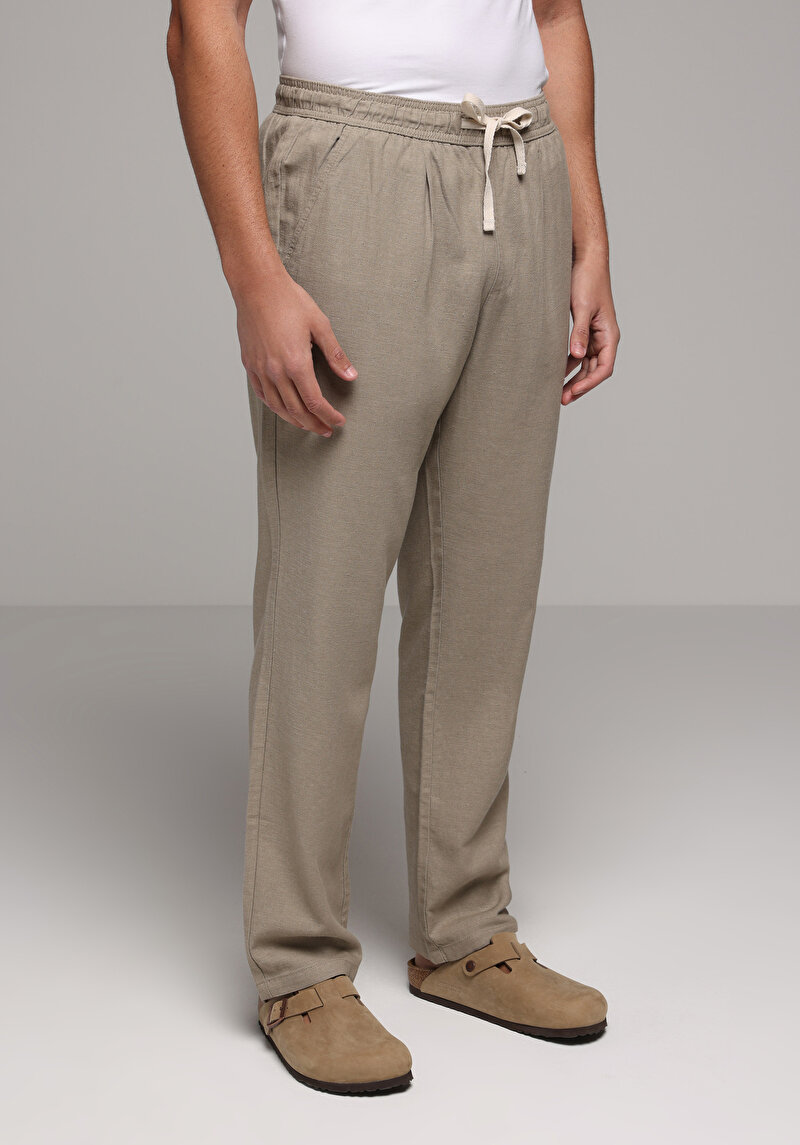 Regular Fit Orta Bel Düz Paça Erkek Bej Pantolon
