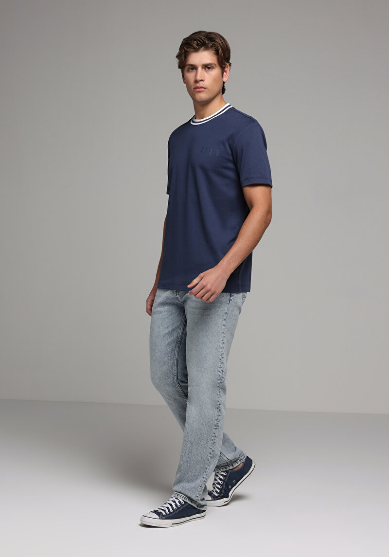 Regular Fit Yuvarlak Yaka Düz Erkek Lacivert Kısa Kol Tişört