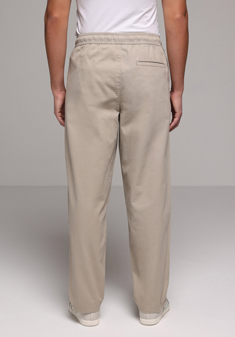 Regular Fit Orta Bel Düz Paça Erkek Bej Pantolon