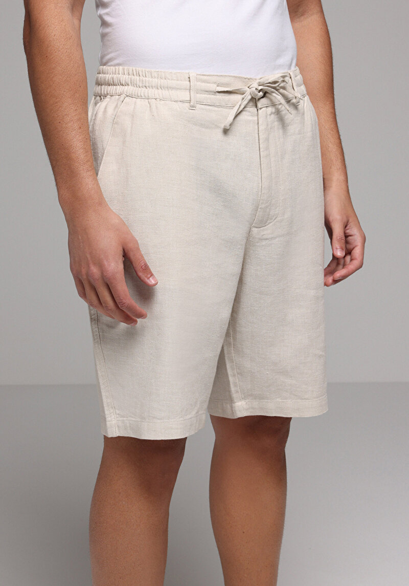 Regular Fit Orta Bel Düz Erkek Bej Şort