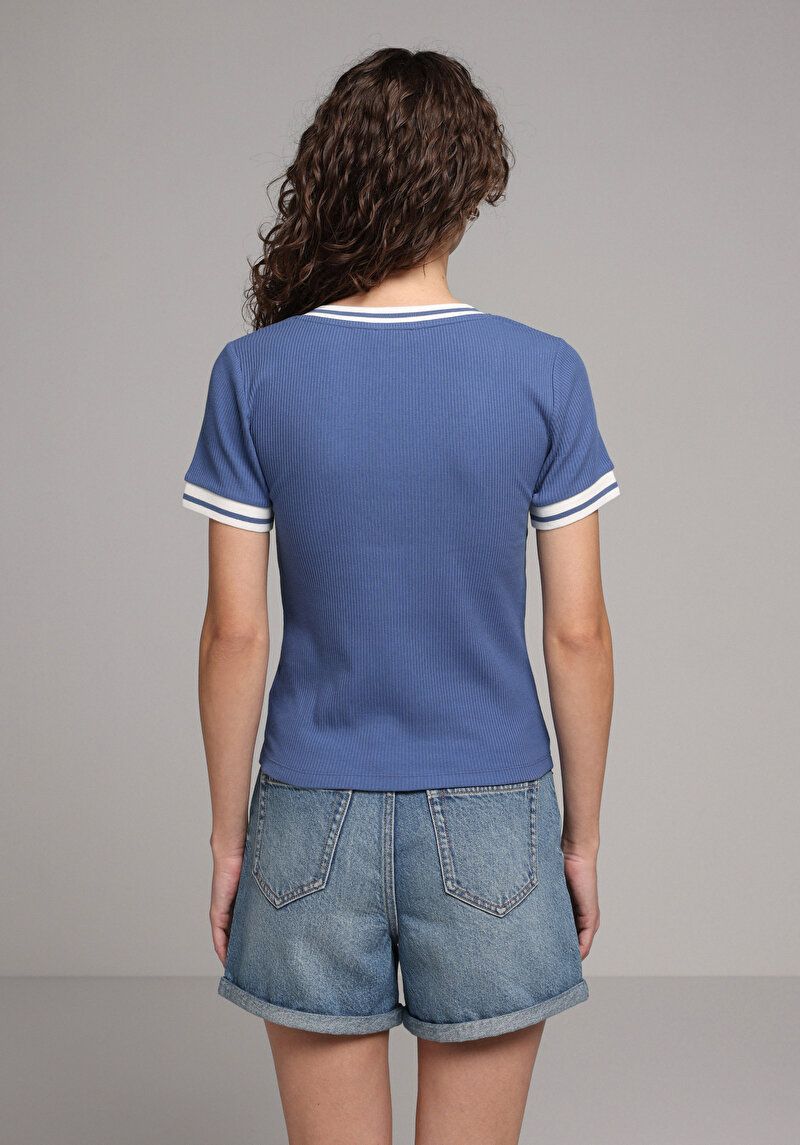 Slim Fit V Yaka Düz Kadın Mavi Kısa Kol Tişört