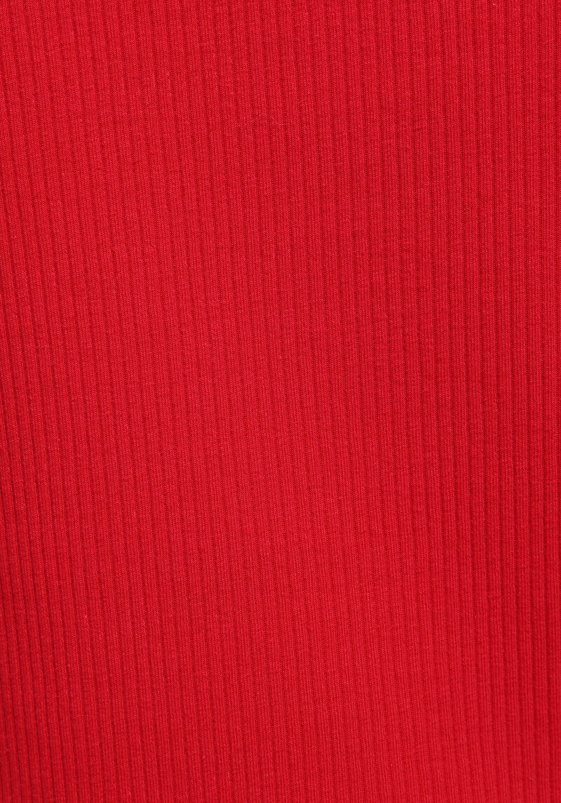 Slim Fit Yuvarlak Yaka Düz Kadın Kirmizi Kısa Kol Tişört