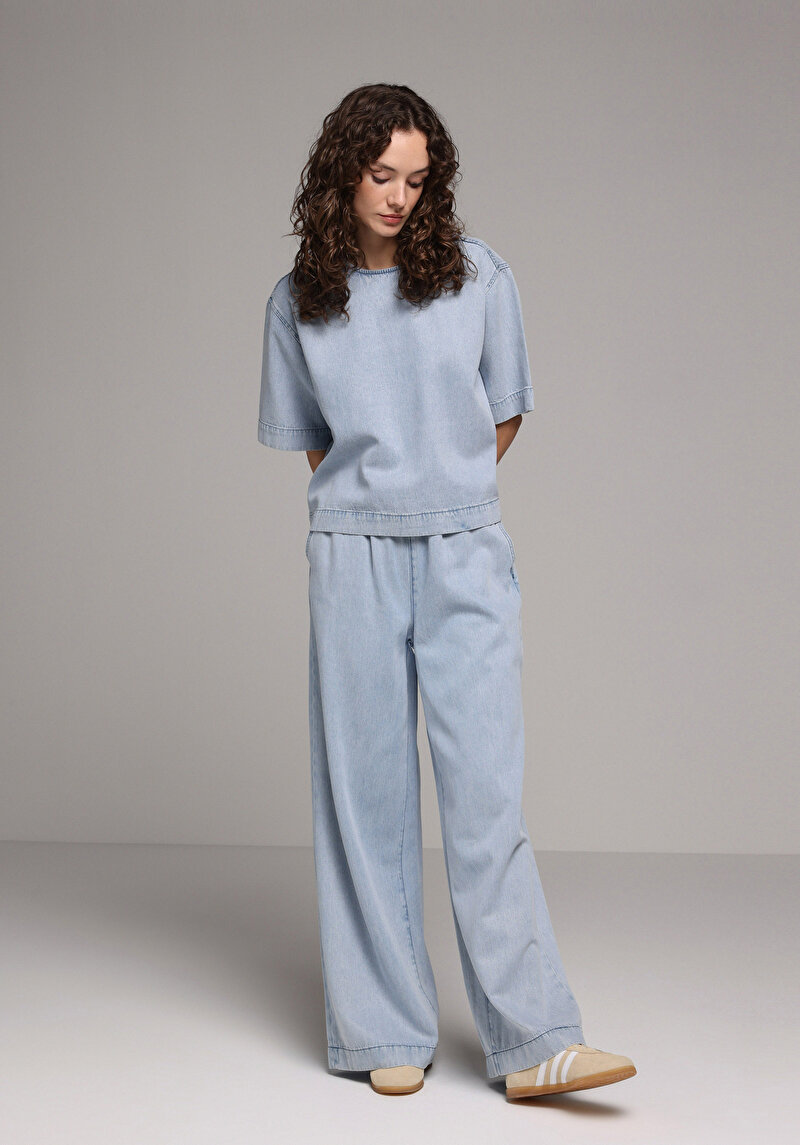 Loose Fit   Kadın Light İndigo Denim Jean Pantolon