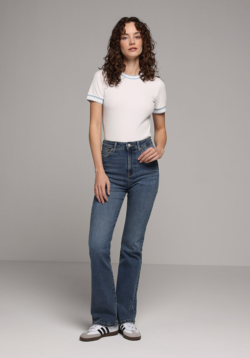 Slim Fit Yuvarlak Yaka Düz Kadın Beyaz Kısa Kol Tişört