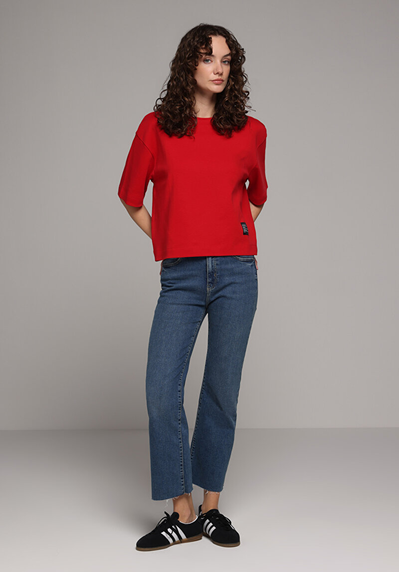 Oversize Fit Yuvarlak Yaka Düz Kadın Kirmizi Kısa Kol Tişört