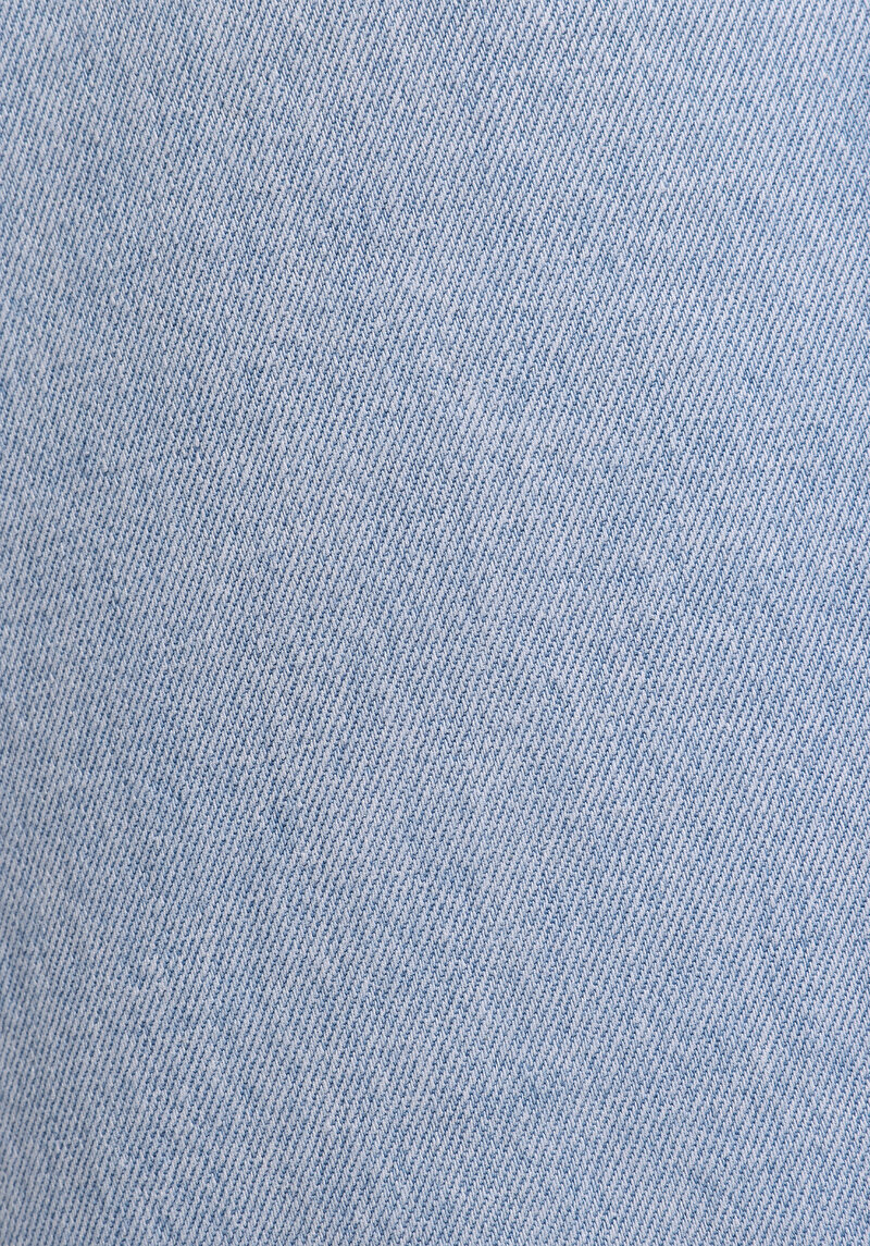 Regular Fit Yuvarlak Yaka Düz Kadın Bleach İndigo Denim Kolsuz Gömlek