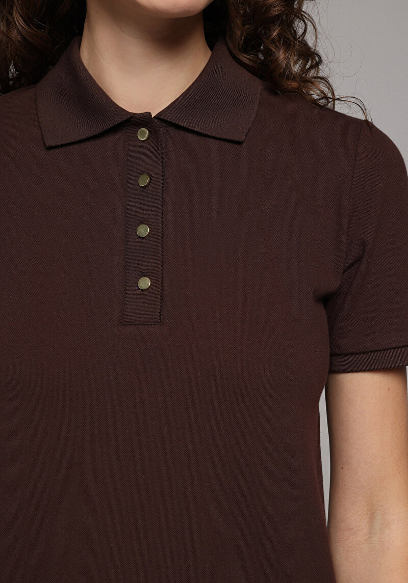 Slim Fit Polo Yaka Düz Kadın Kahverengi Kısa Kol Tişört