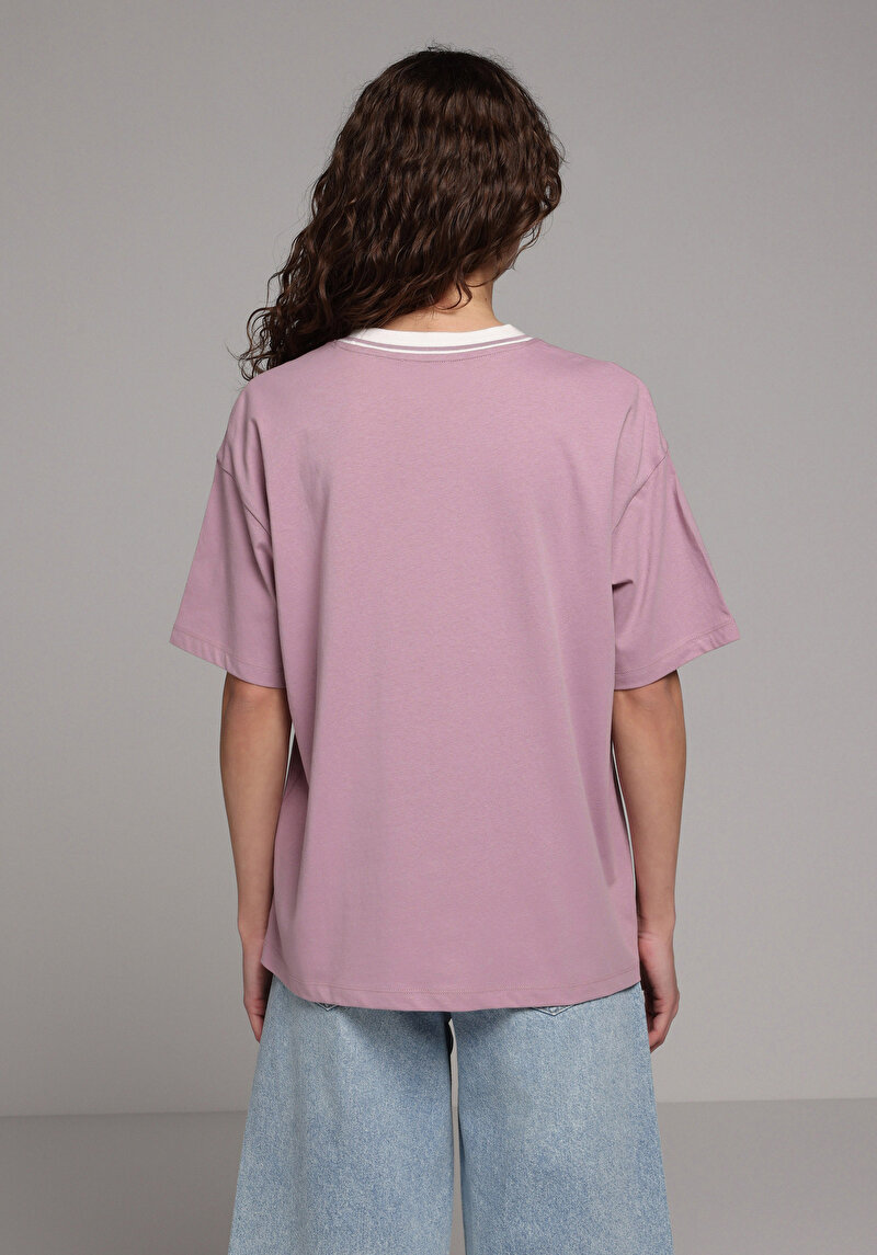 Oversize Fit Yuvarlak Yaka Düz Kadın Mor Kısa Kol Tişört