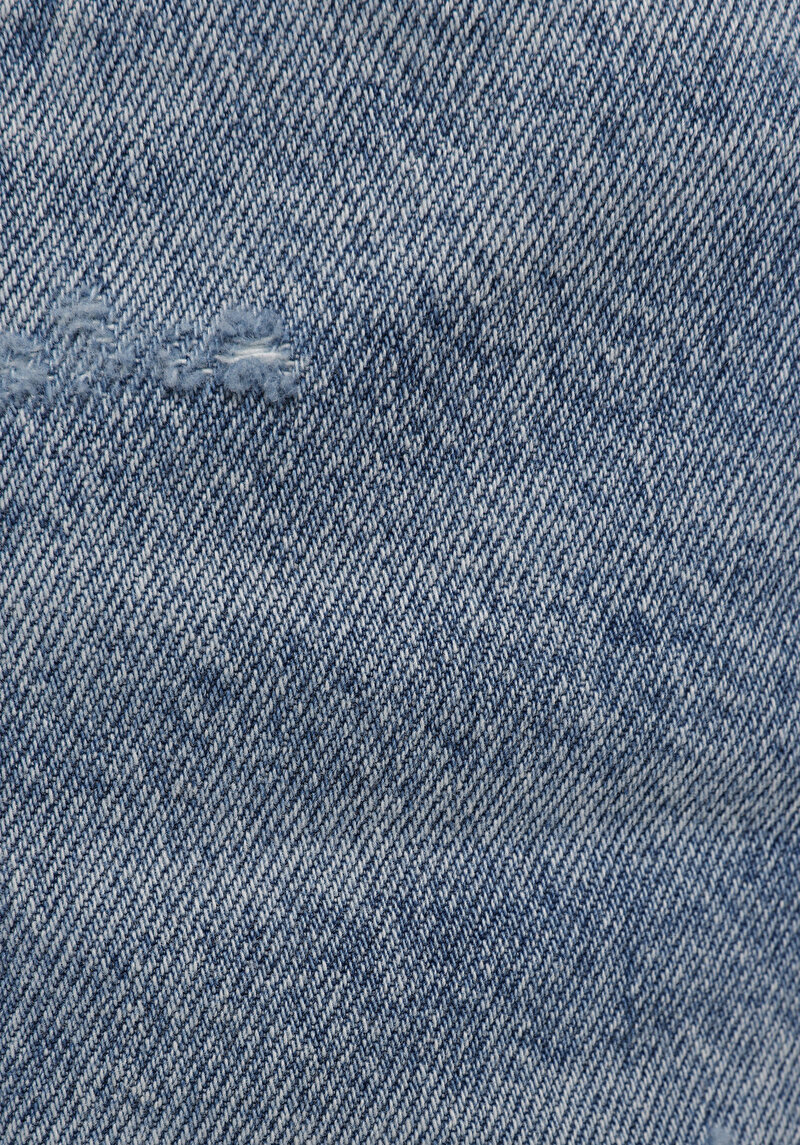 Mom Fit Yüksel Bel Düz Kadın Light İndigo Denim Jean Şort