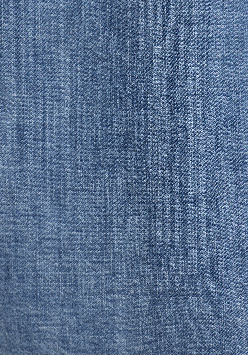 Oversize Fit Klasik Yaka Düz Kadın Light İndigo Denim ¾ Kol Gömlek