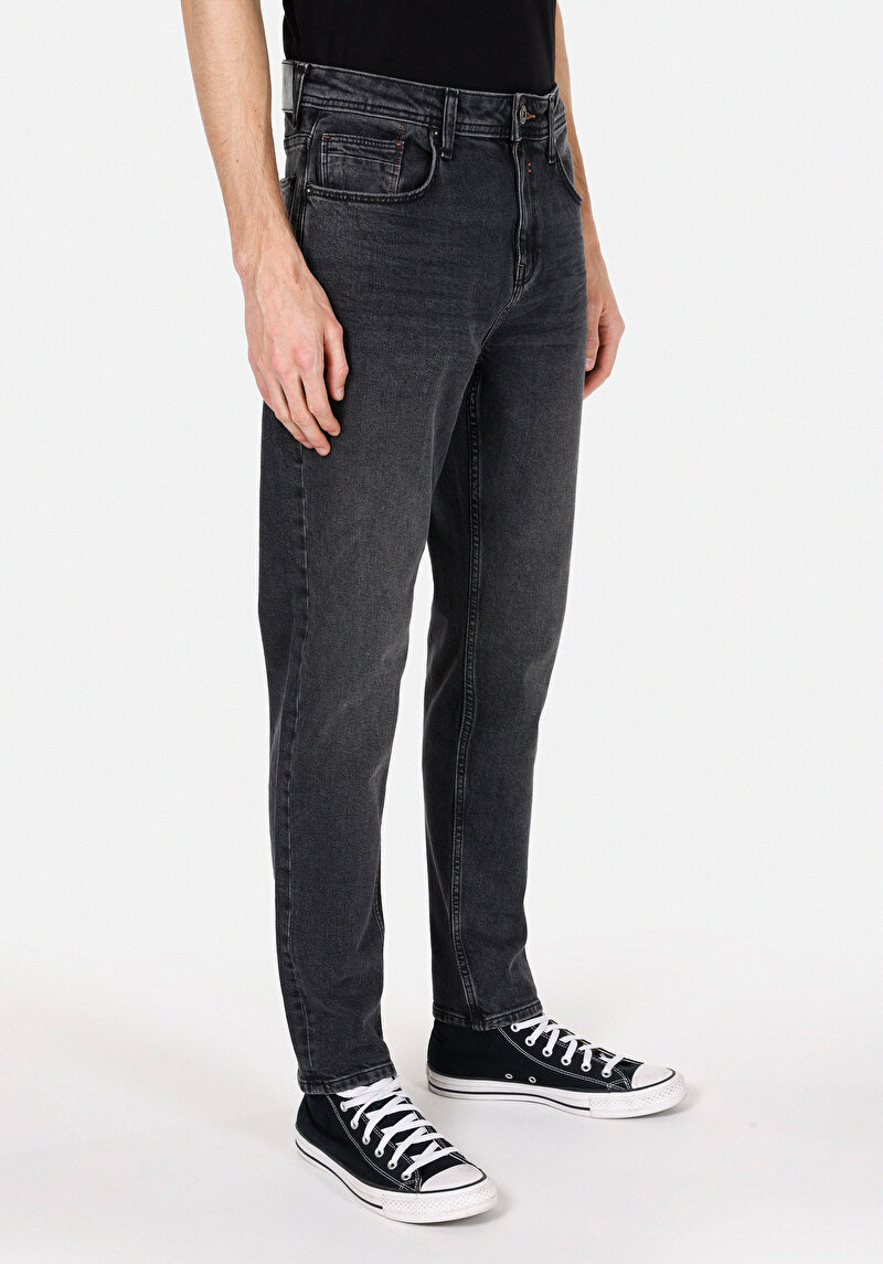 Regular Fit Orta Bel Daralan Paça Erkek Black Denim Jean Pantolon