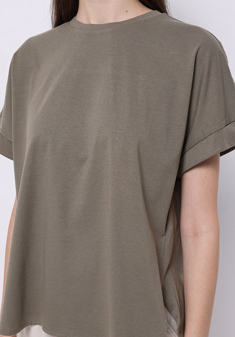 Regular Fit Yuvarlak Yaka Düz Kadın Yeşil Kısa Kol Tişört