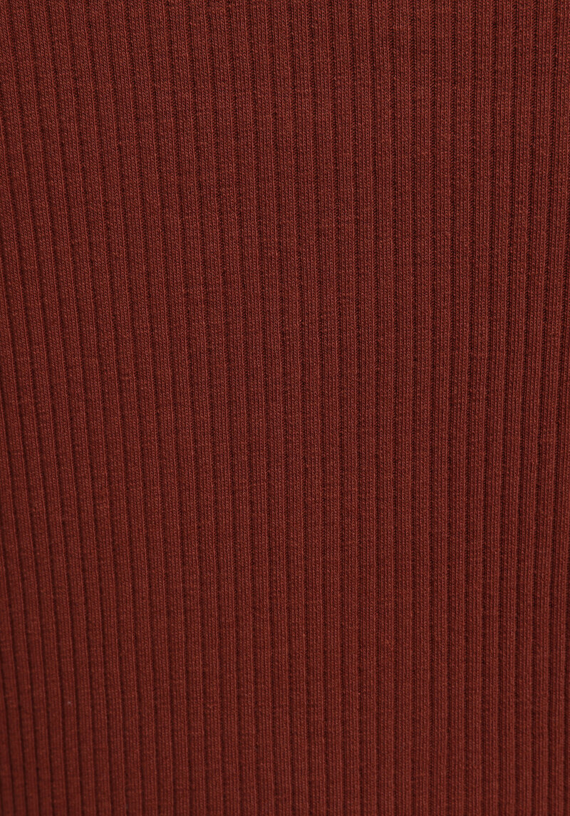 Slim Fit Yuvarlak Yaka Düz Kadın Kahverengi Kısa Kol Tişört