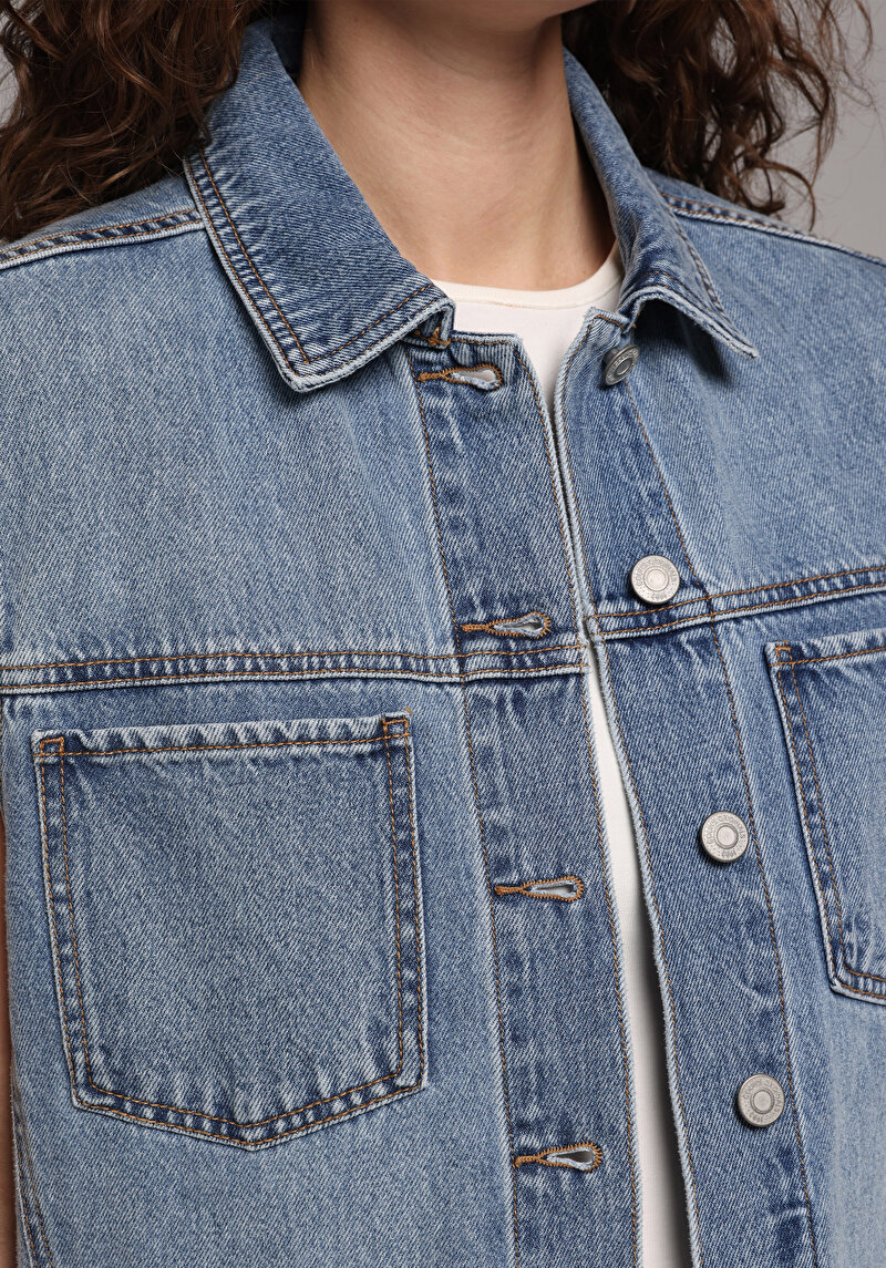 Oversize Fit     Kadın Light İndigo Denim Yelek