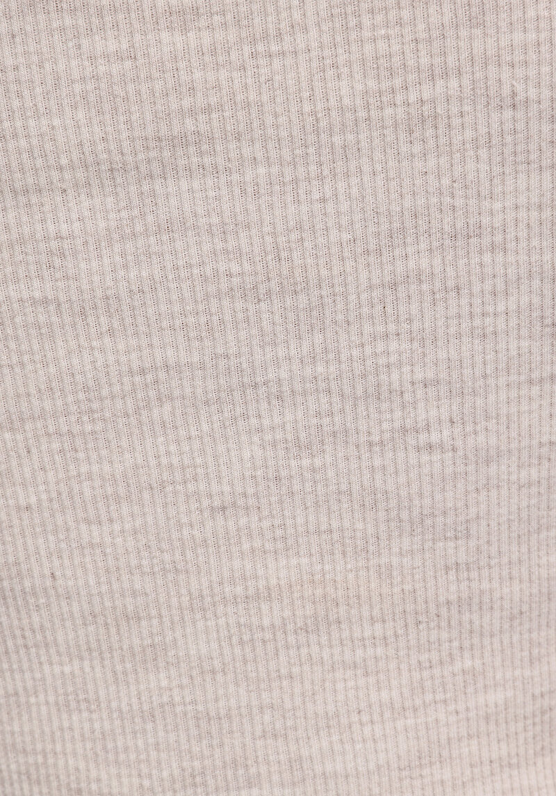 Slim Fit Yuvarlak Yaka Düz Kadın Bej Kısa Kol Tişört