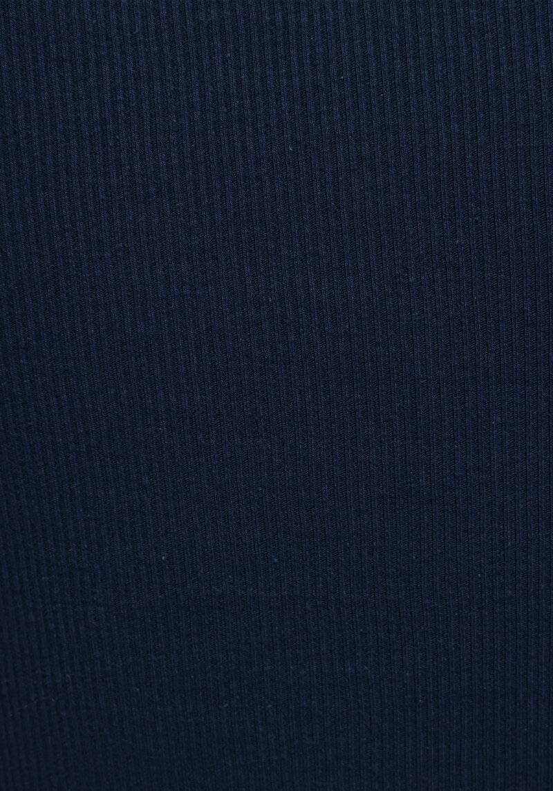 Slim Fit Yuvarlak Yaka Düz Kadın Lacivert Kısa Kol Tişört