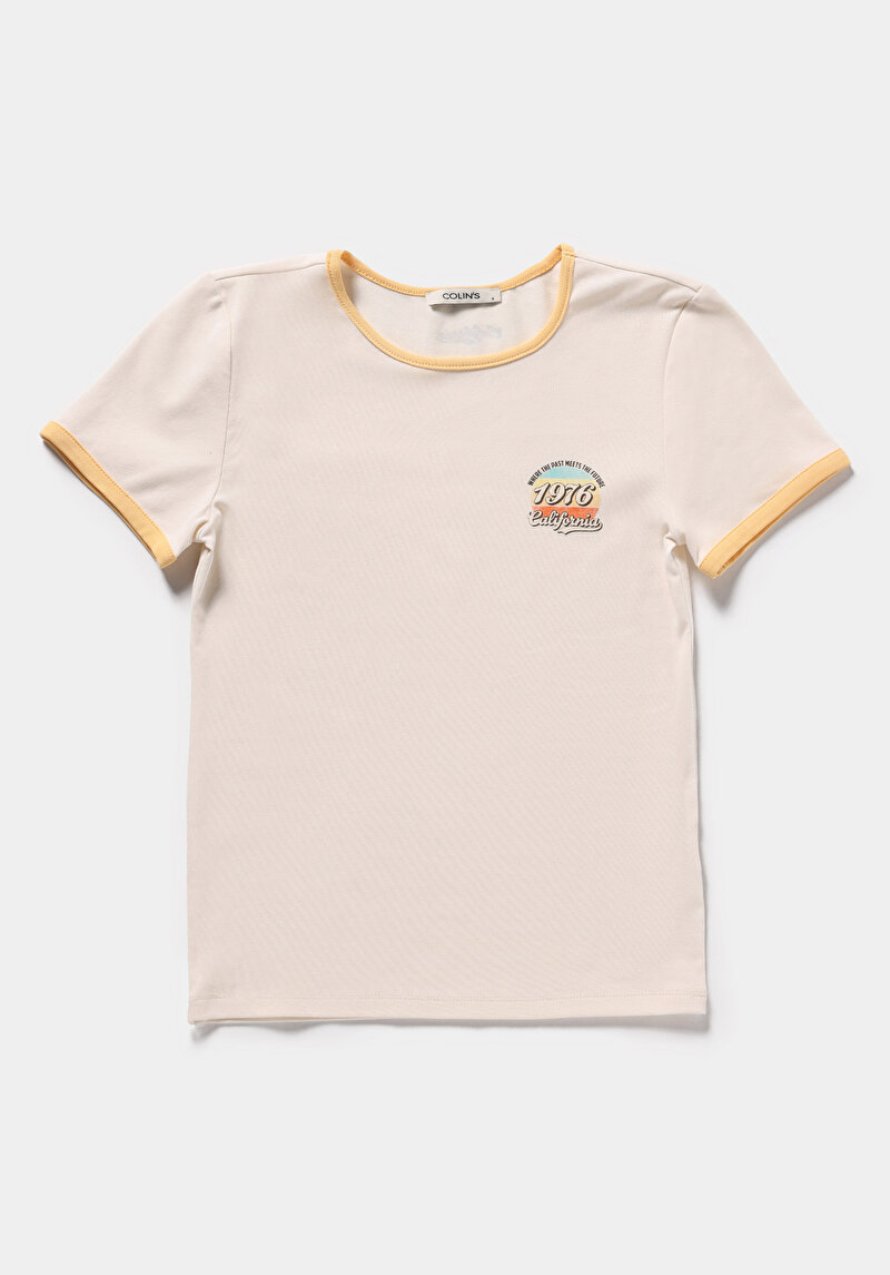 Slim Fit Yuvarlak Yaka Baskılı Kadın Ekru Kısa Kol Tişört