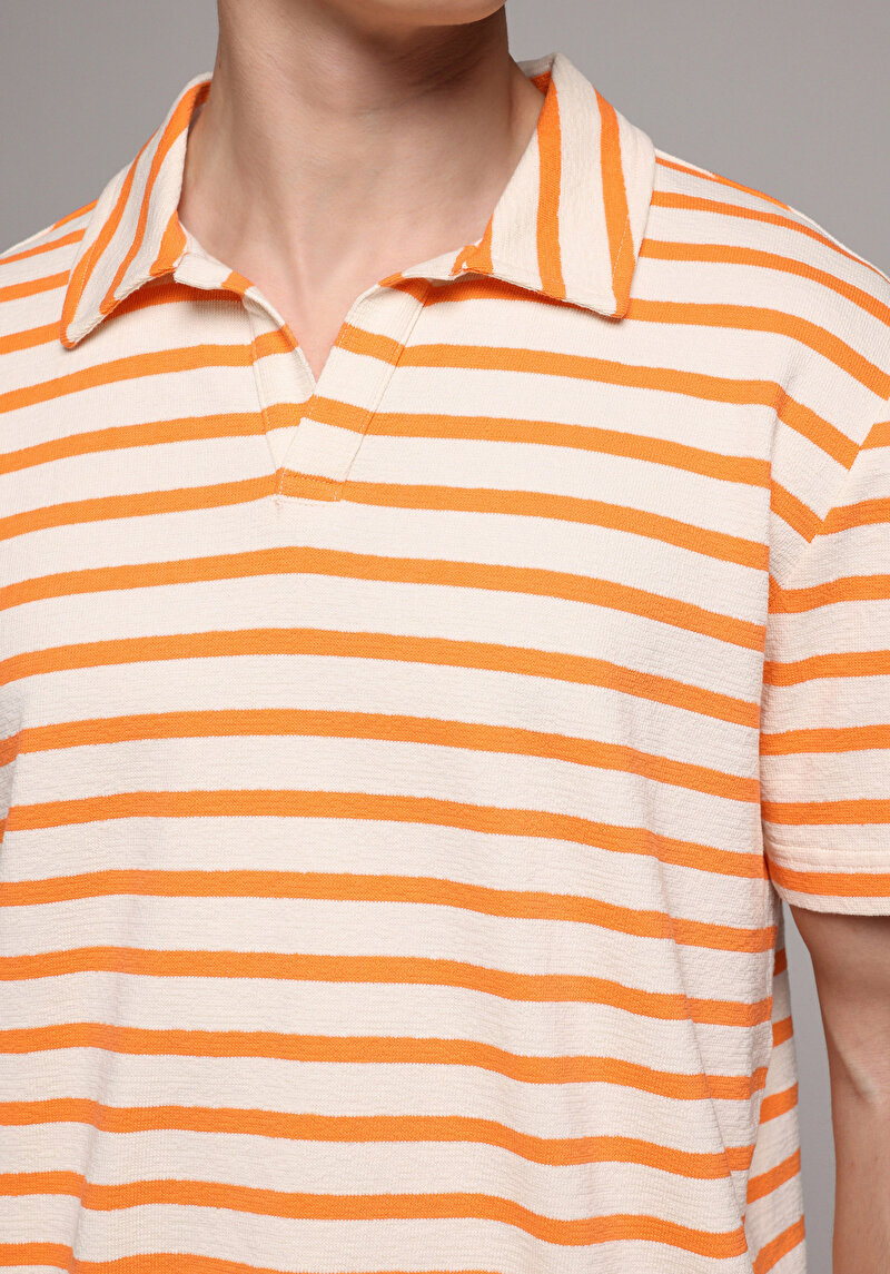 Regular Fit Polo Yaka Çizgili Erkek Turuncu Kısa Kol Tişört