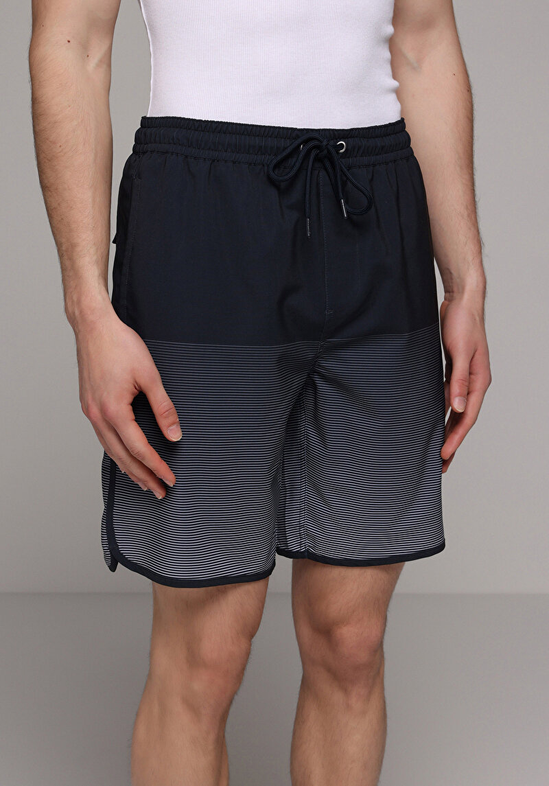 Slim Fit Baskılı Erkek Lacivert Deniz Şortu