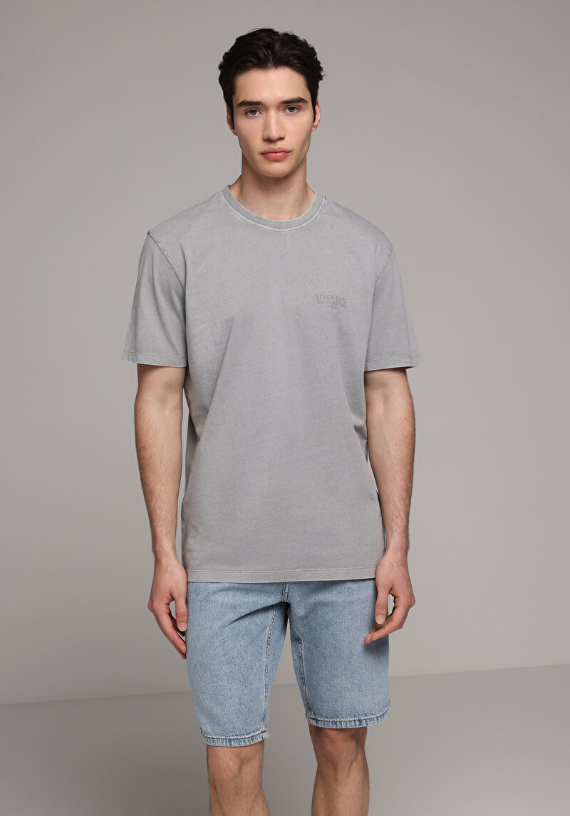 Regular Fit Orta Bel Düz Erkek Light İndigo Denim Jean Şort