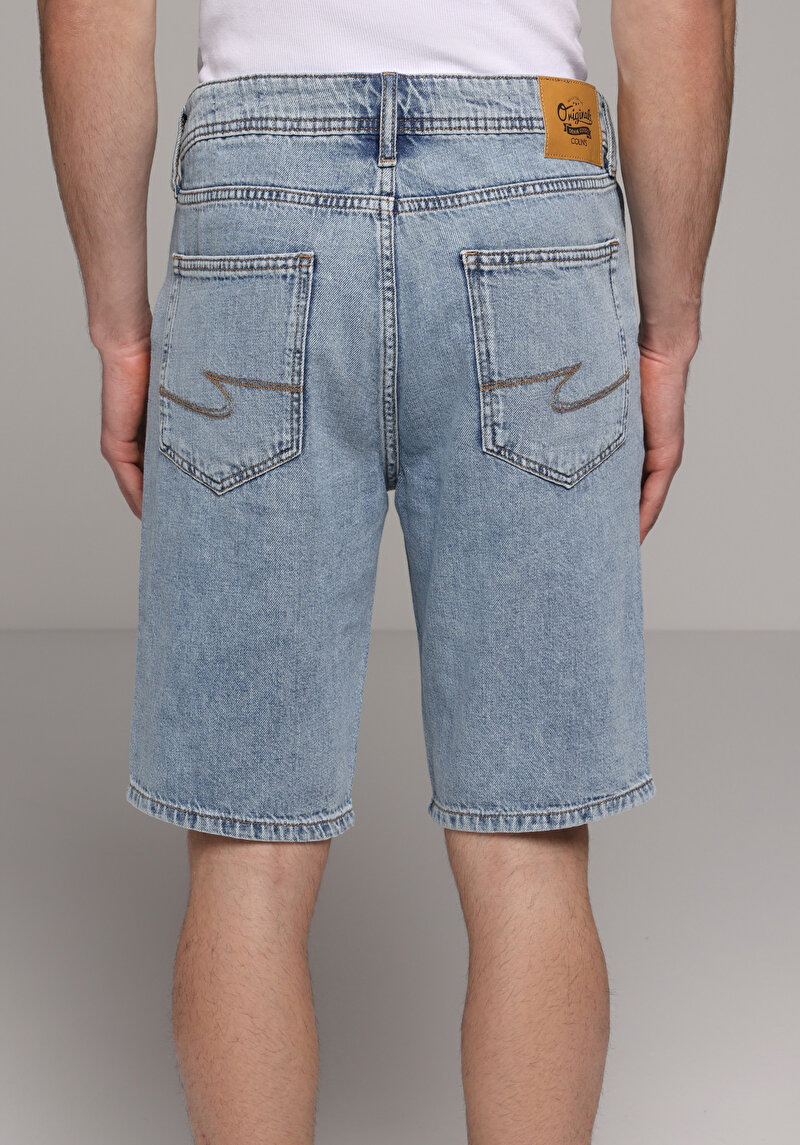 Regular Fit Orta Bel Düz Erkek Light İndigo Denim Jean Şort
