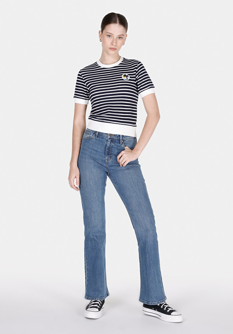 Slim Fit   Kadın Beyaz  Tişört