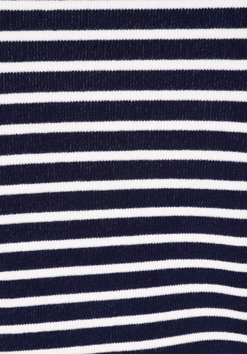Slim Fit   Kadın Beyaz  Tişört