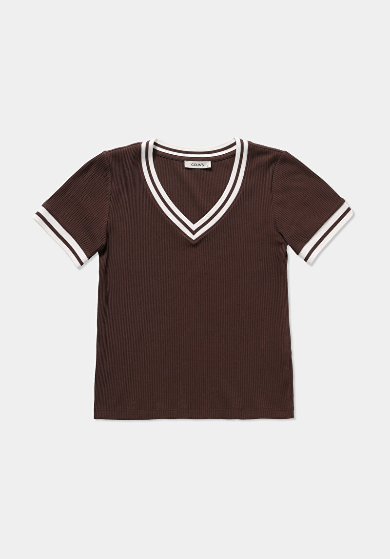 Slim Fit V Yaka Düz Kadın Kahverengi Kısa Kol Tişört