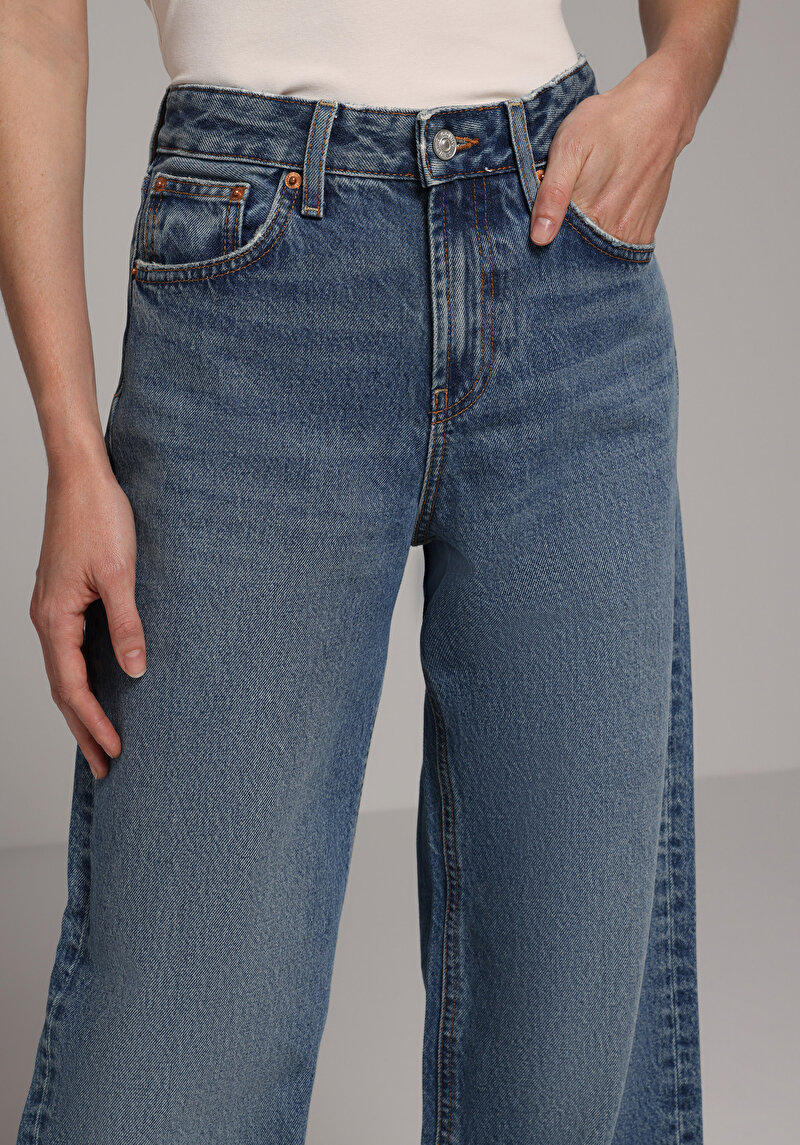 Regular Fit Yüksel Bel Geniş Paça Kadın İndigo Jean Pantolon
