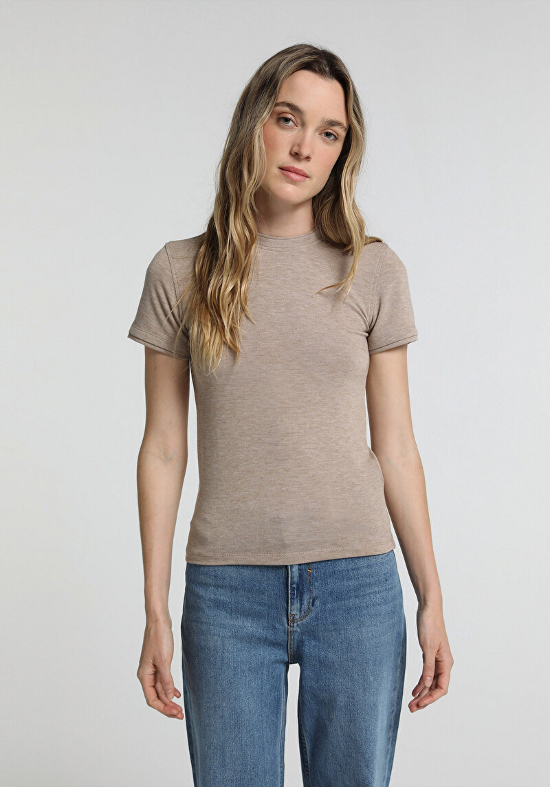 Slim Fit Kadın Bej Tişört