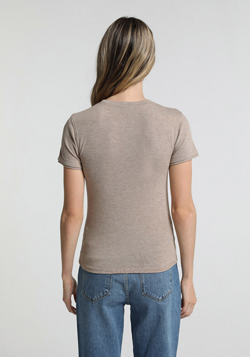 Slim Fit Kadın Bej Tişört