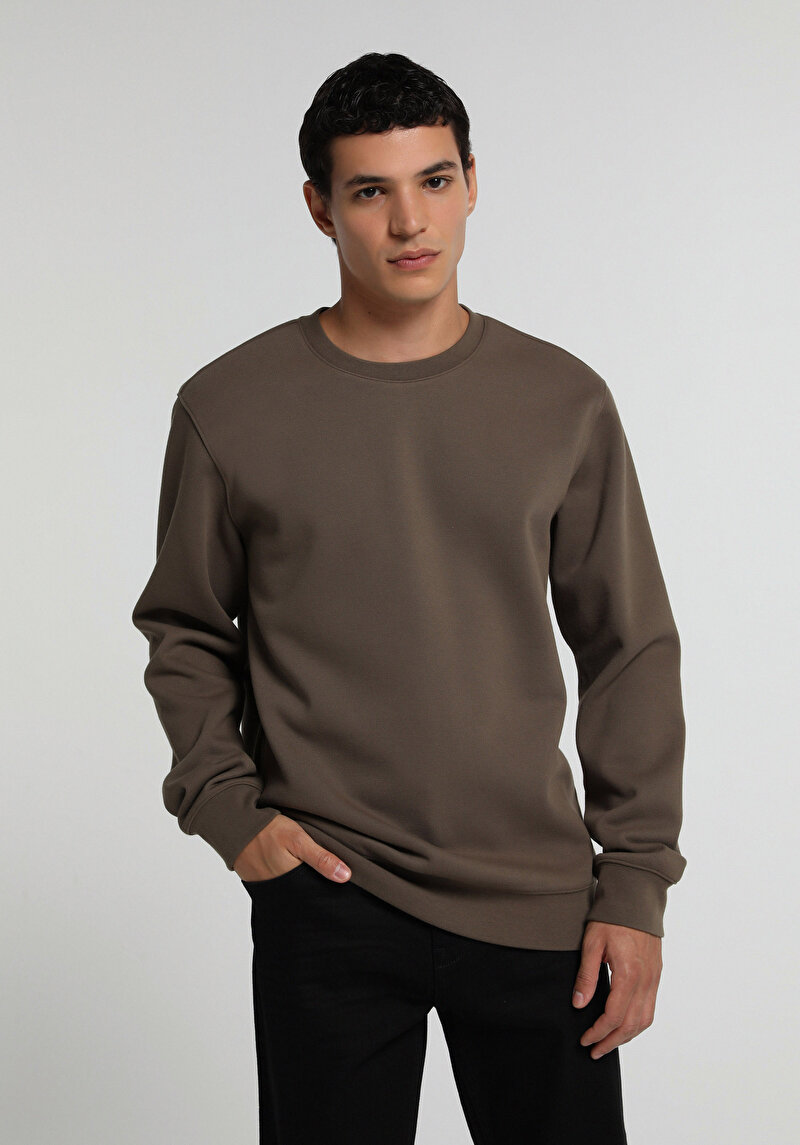 Regular Fit Yuvarlak Yaka Düz Erkek Kahverengi Sweatshirt