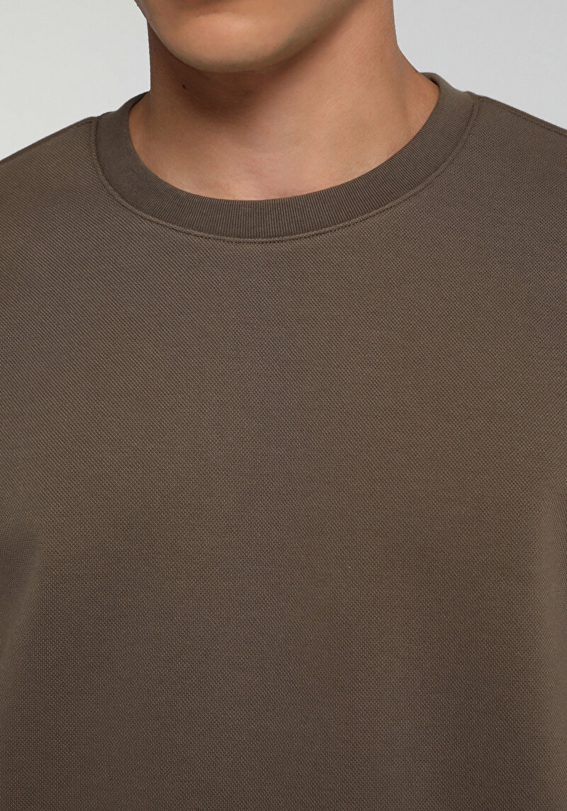 Regular Fit Yuvarlak Yaka Düz Erkek Kahverengi Sweatshirt