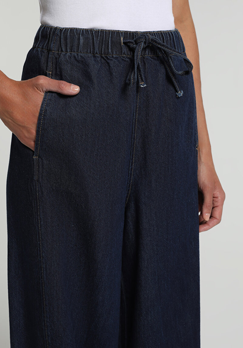 Loose Fit   Kadın Dark İndigo Denim Jean Pantolon