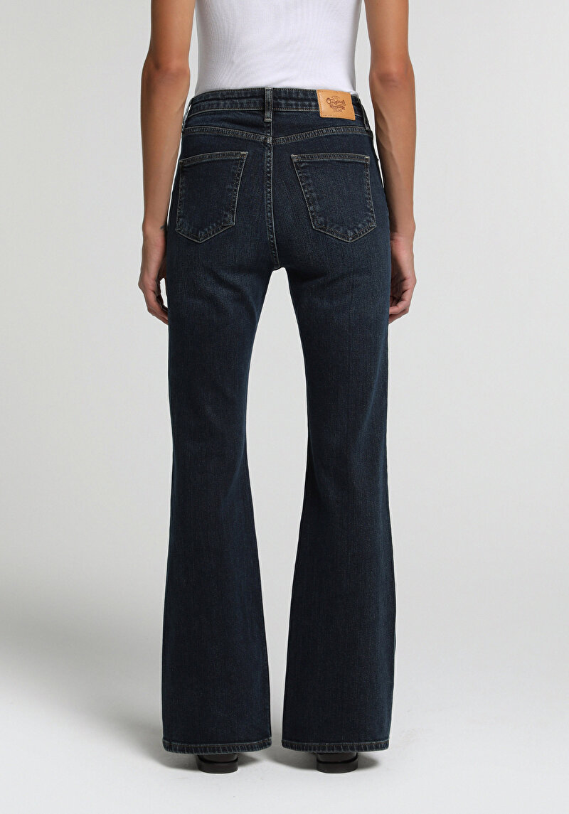 Flare Fit   Kadın Over Dyed Denim Jean Pantolon
