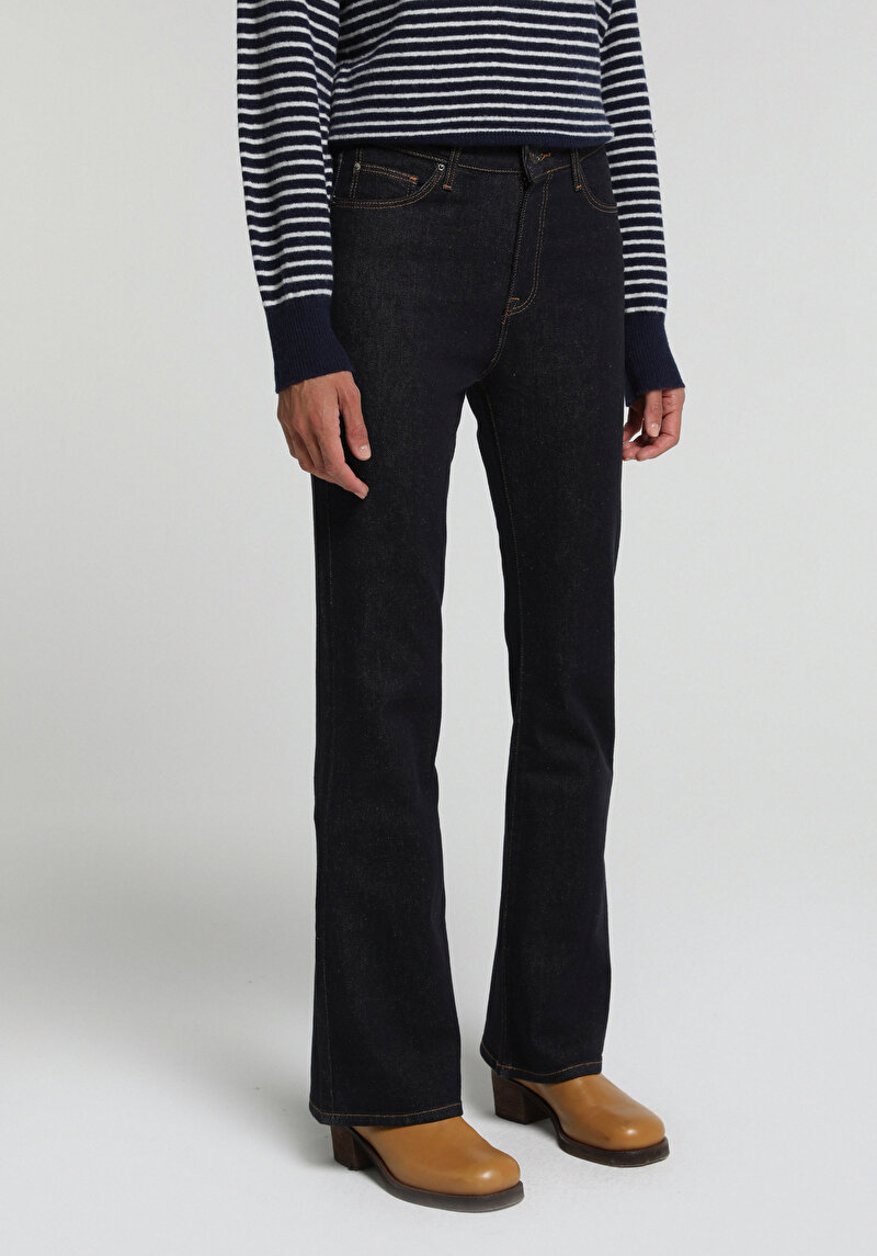 Flare Fit Orta Bel Ispanyol Paça Kadın Dark İndigo Denim Jean Pantolon