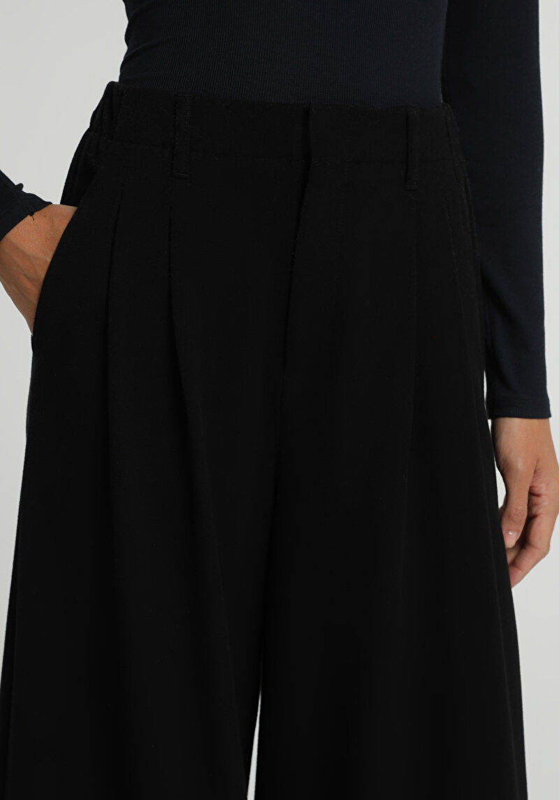 Regular Fit Yüksel Bel Geniş Paça Kadın Siyah  Pantolon