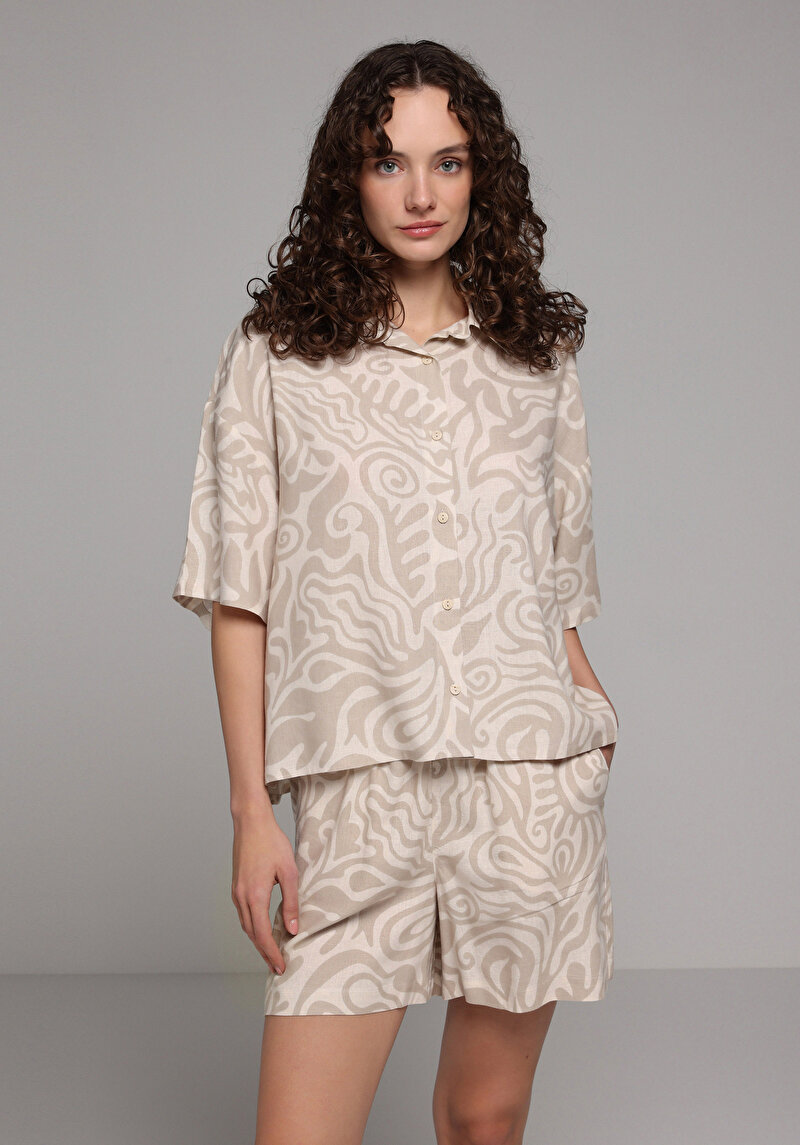 Fashion Fit Shirt Neck Metraj Baskılı Kadın Bej Kısa Kol Gömlek