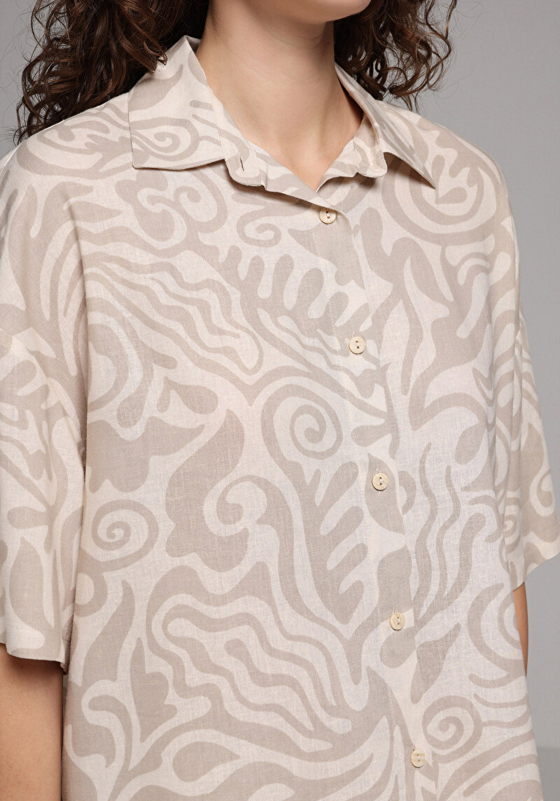 Fashion Fit Shirt Neck Metraj Baskılı Kadın Bej Kısa Kol Gömlek